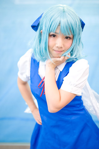 必一体育_送图书献爱心 合肥手舞足蹈化身志愿者看望脑瘫儿童(图)(图3) 必一运动官方网站